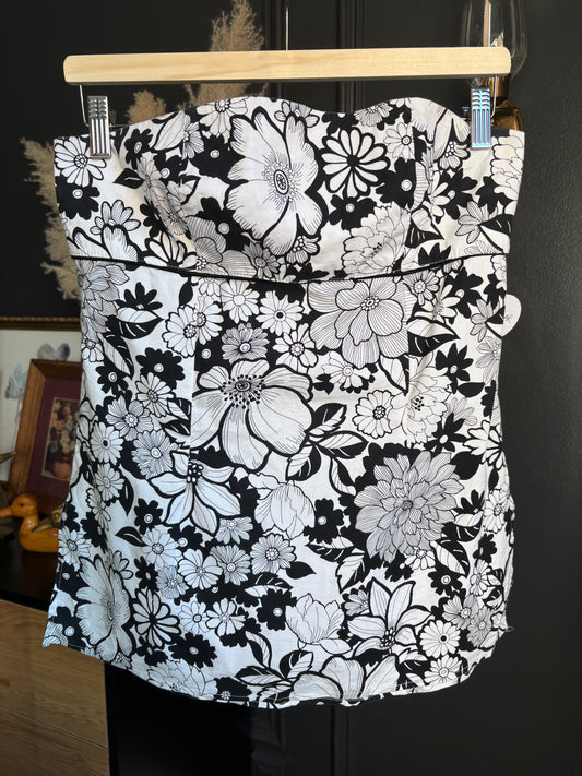 Black & White Costa Blanca Tube Top Size L