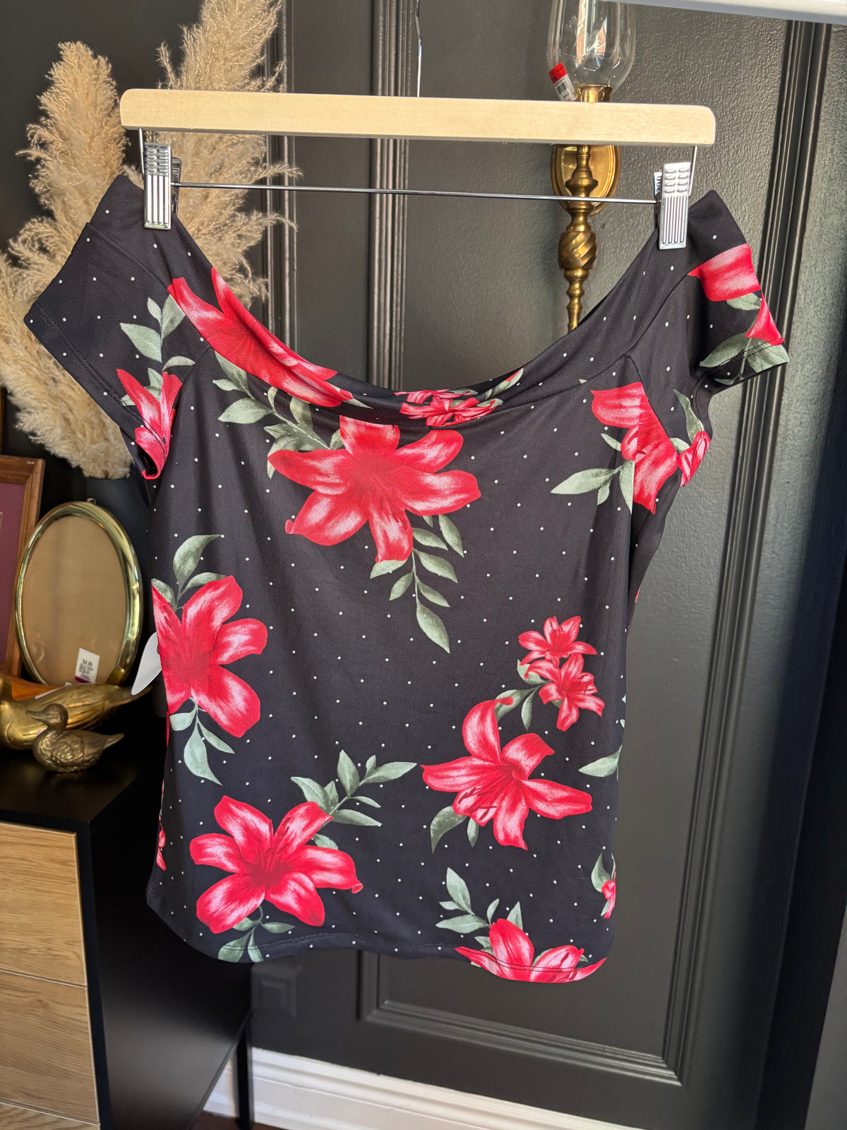 Guess Floral And Dot Off the Shoulder Top Size L