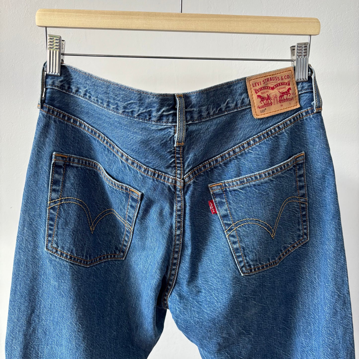 Levis Button Straight Jeans