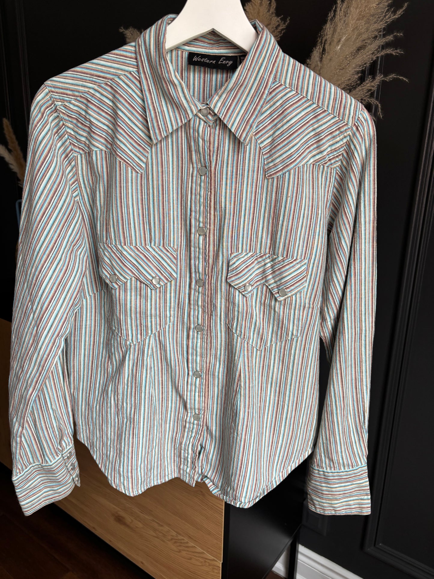 Western Striped Long Sleeved Shirt Size M
