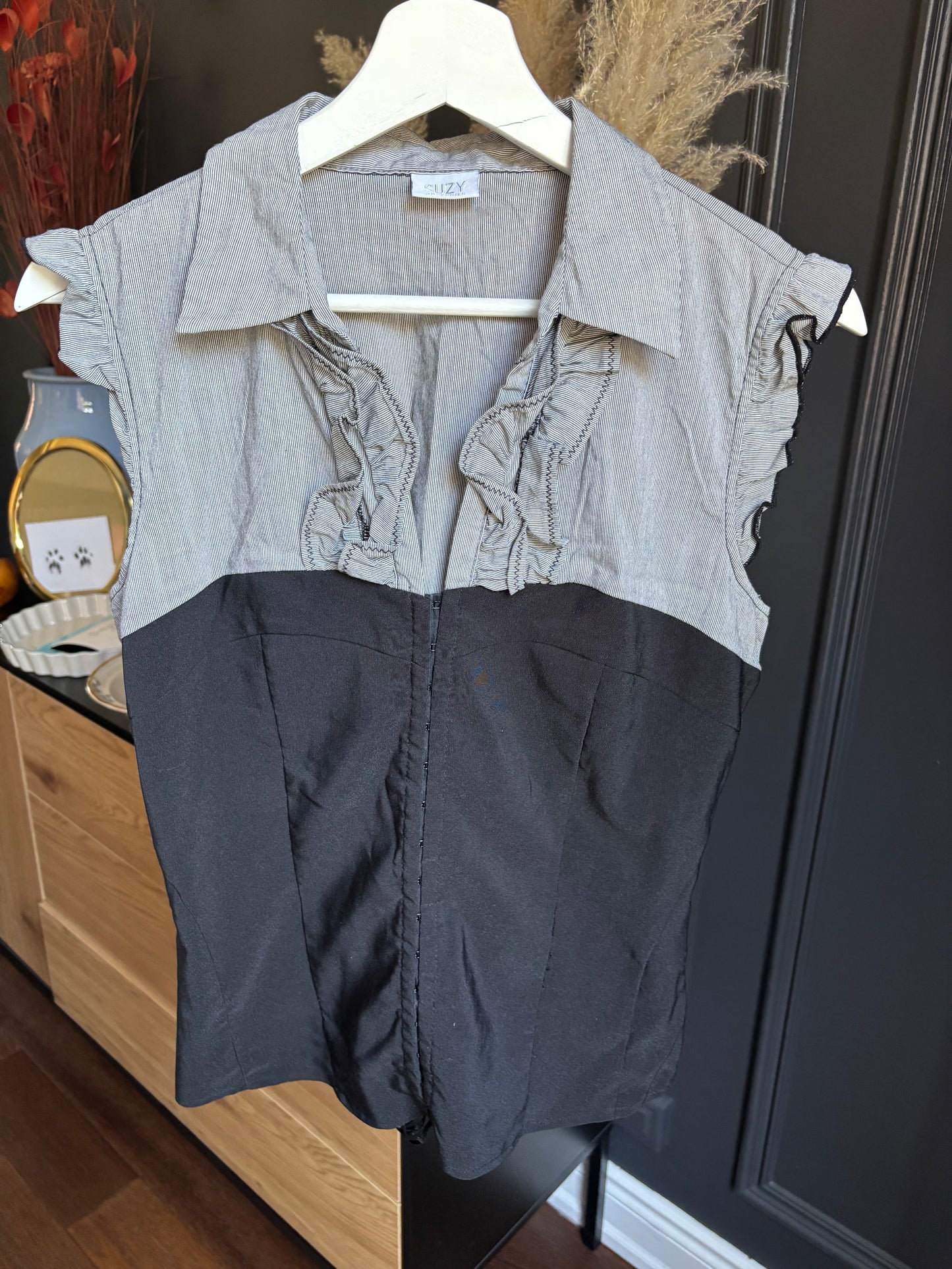 Short Sleeved Corset Blouse Size L
