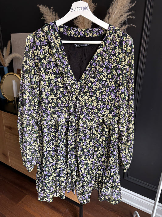Ruffled Floral Print Button Down Dress Size XL