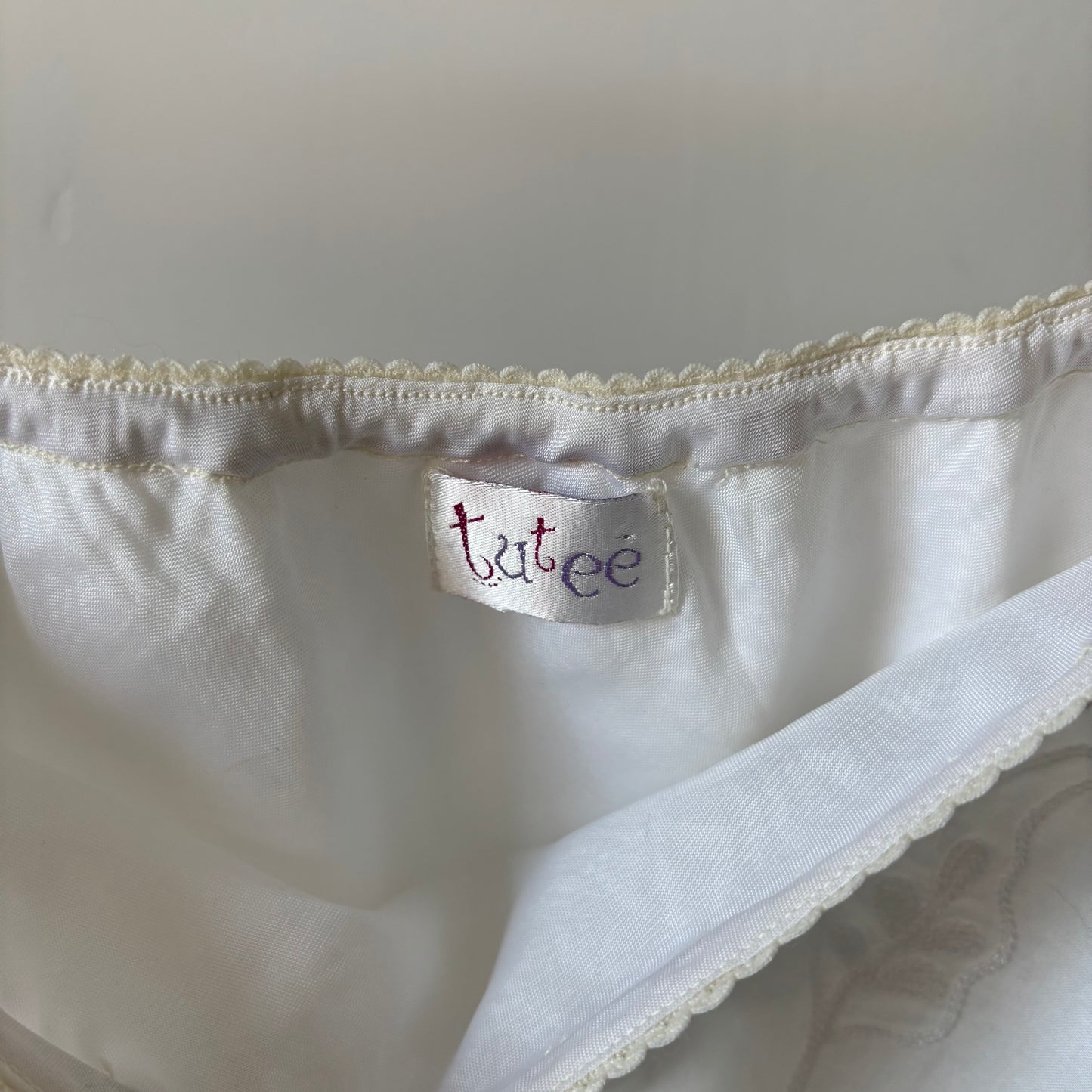 Vintage White Embroidered Midi Skirt