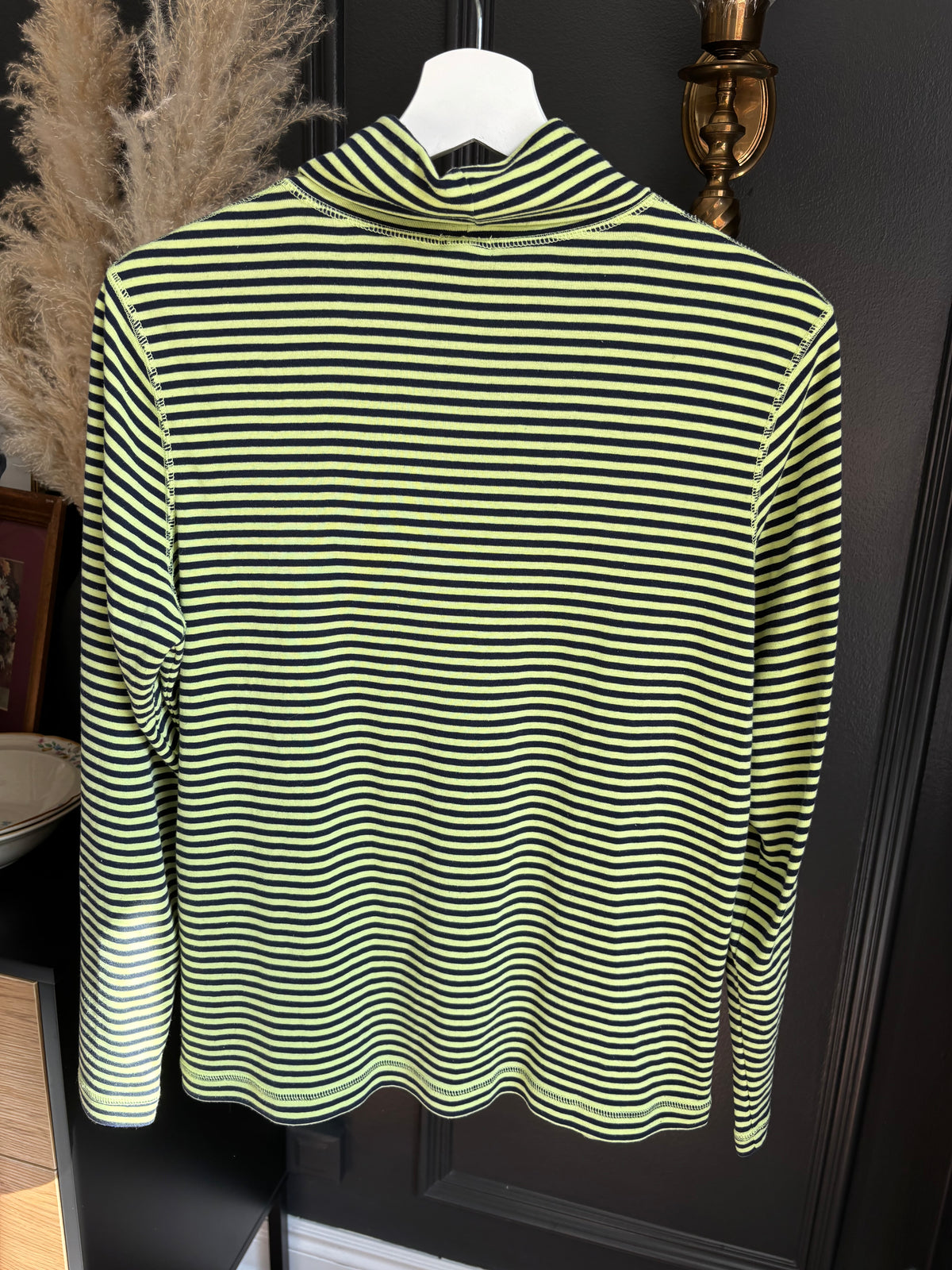 Tabi Long Sleeve Striped Turtle Neck Size M
