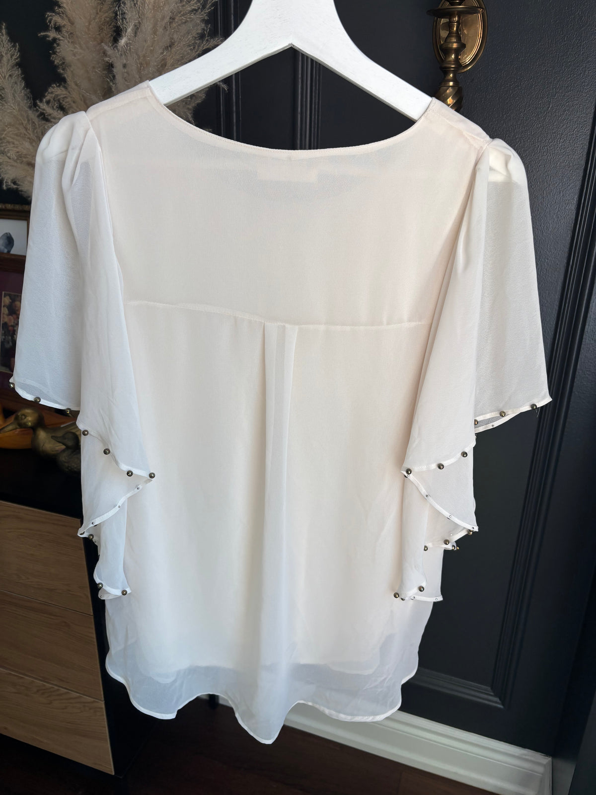 Cream Flutter Sleeve Top Size M